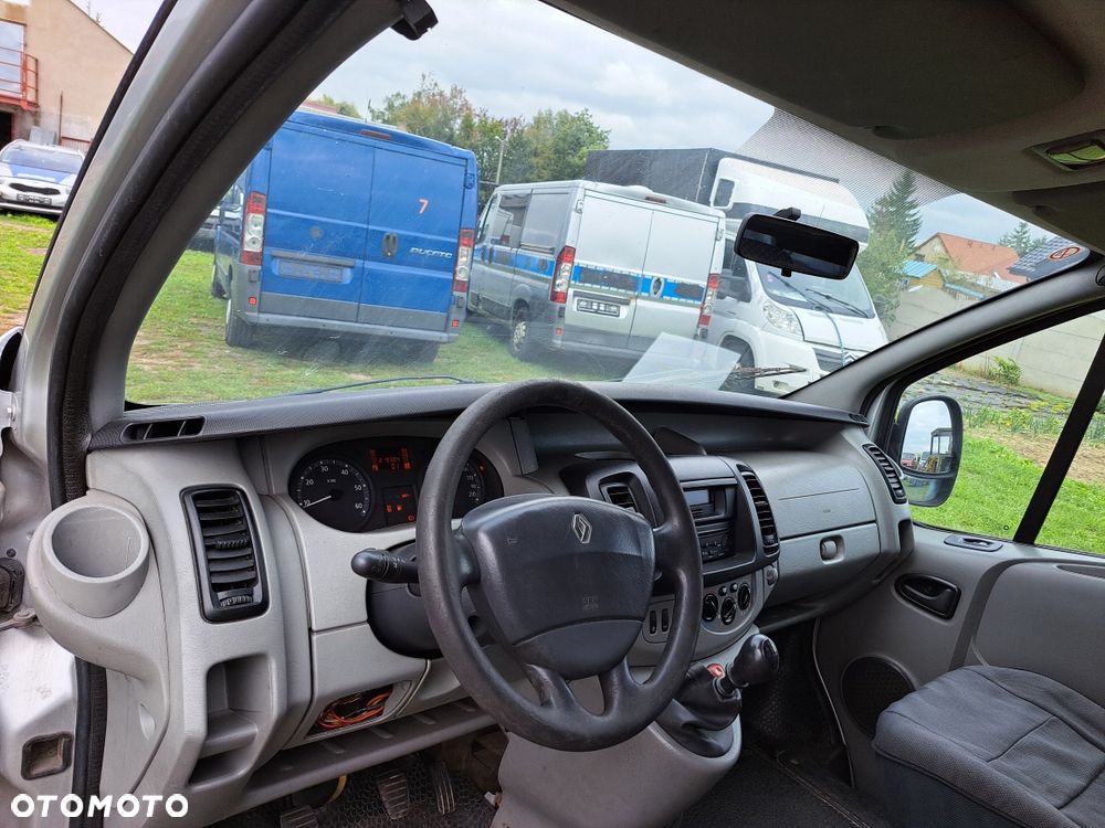 Renault Trafic - 4
