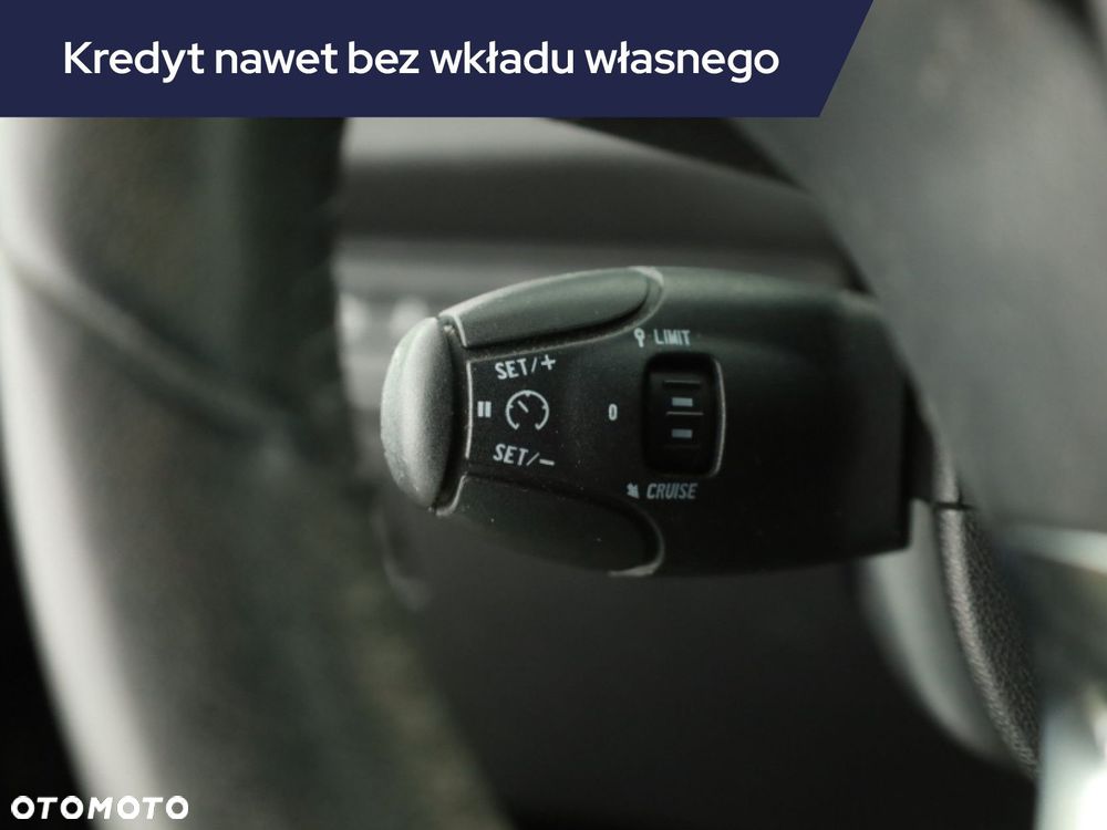 Peugeot 208 - 19