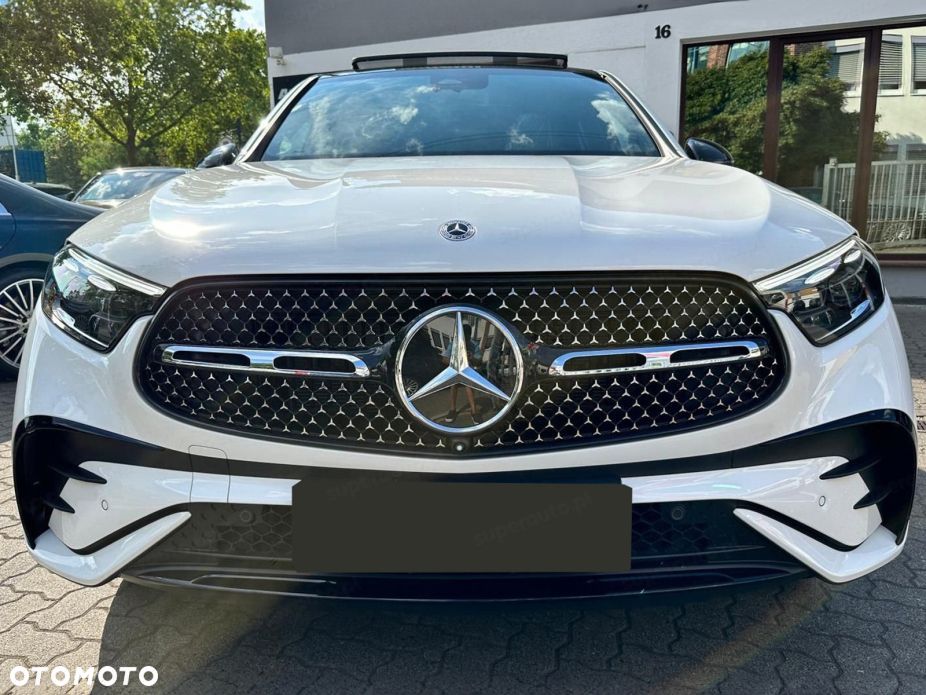 Mercedes-Benz GLC 300 mHEV 4-Matic AMG Line - 5