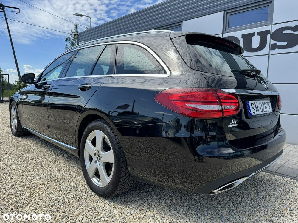 Mercedes-Benz Klasa C 180 T Avantgarde - 9