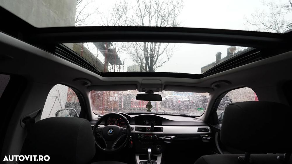 BMW Seria 3 320d xDrive DPF Touring Aut. Edition Fleet Lifestyle - 6