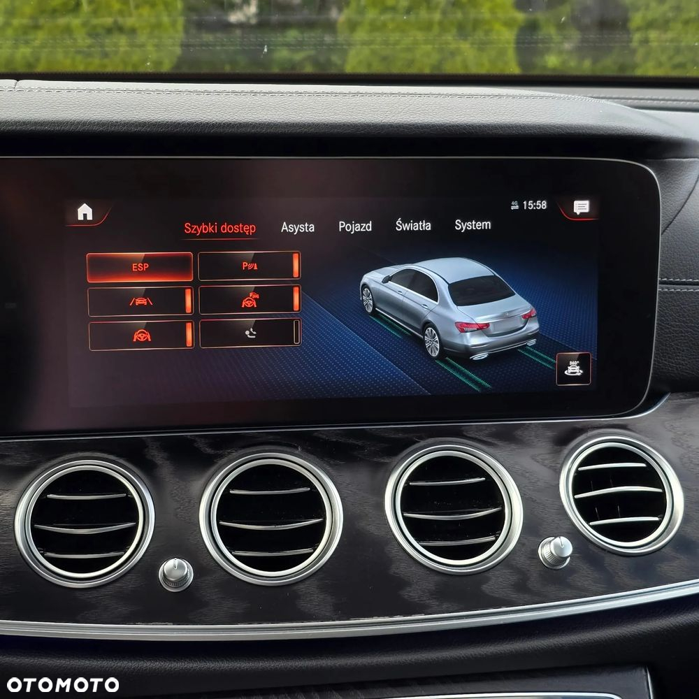 Mercedes-Benz Klasa E 220 d T 9G-TRONIC AMG Line - 37