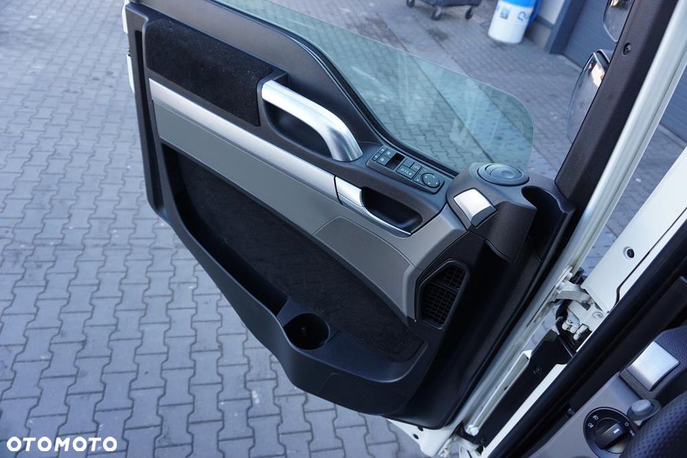 MAN TGM / 12.250 / EURO 6 / KONTENER + WINDA / 20 PALET / DŁ. 8 M - 39