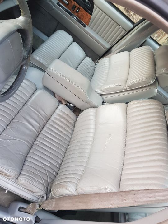 FOTELE KANAPA SKORA BUICK PARK AVENUE KOMPLET - 1