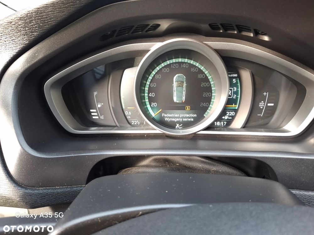 Volvo V40 - 15