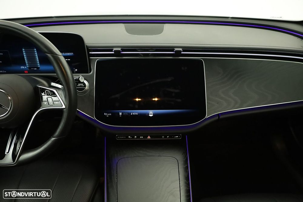 Mercedes-Benz E 300 de AMG Line - 10