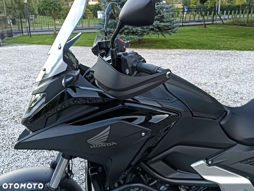 Honda NC - 8