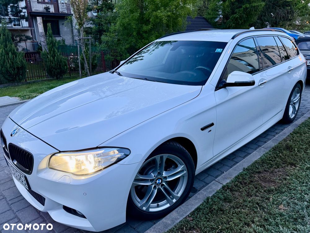 BMW Seria 5 520d Sport Line - 13