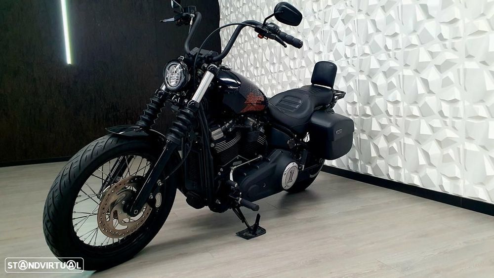 Harley-Davidson Street Bob FXBB - 9