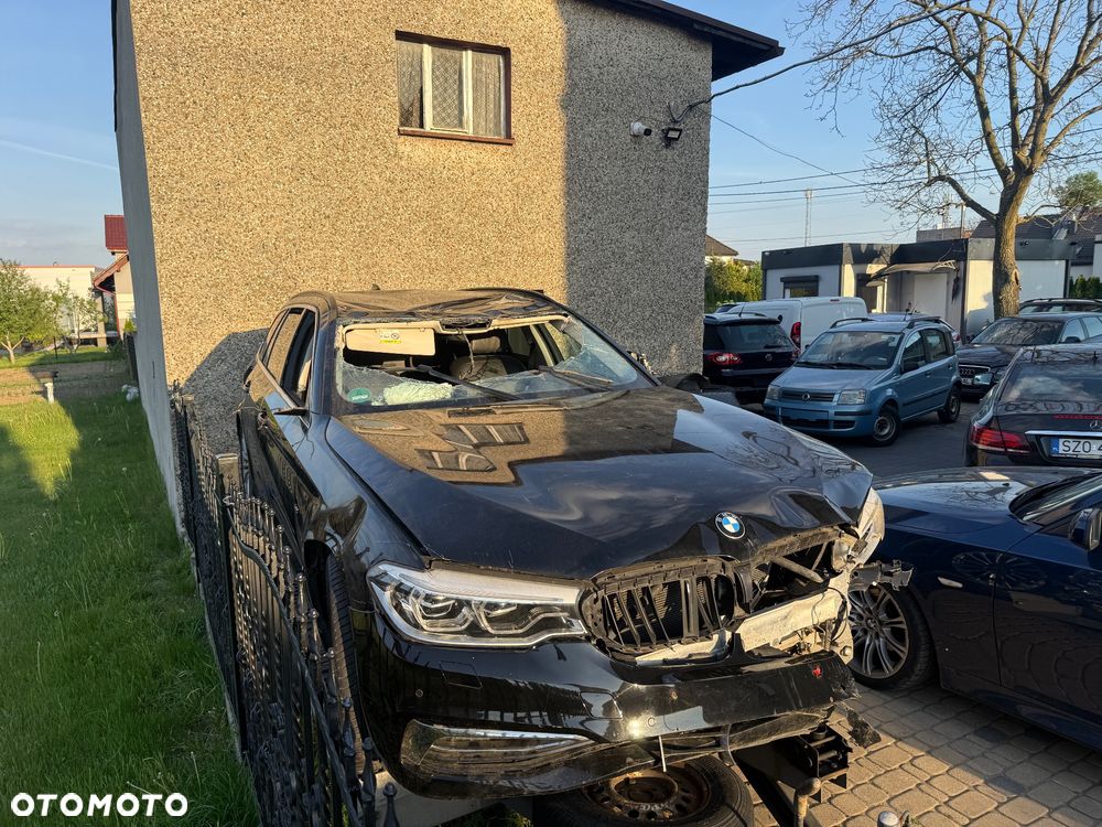 BMW Seria 5 530d xDrive Sport Line - 4
