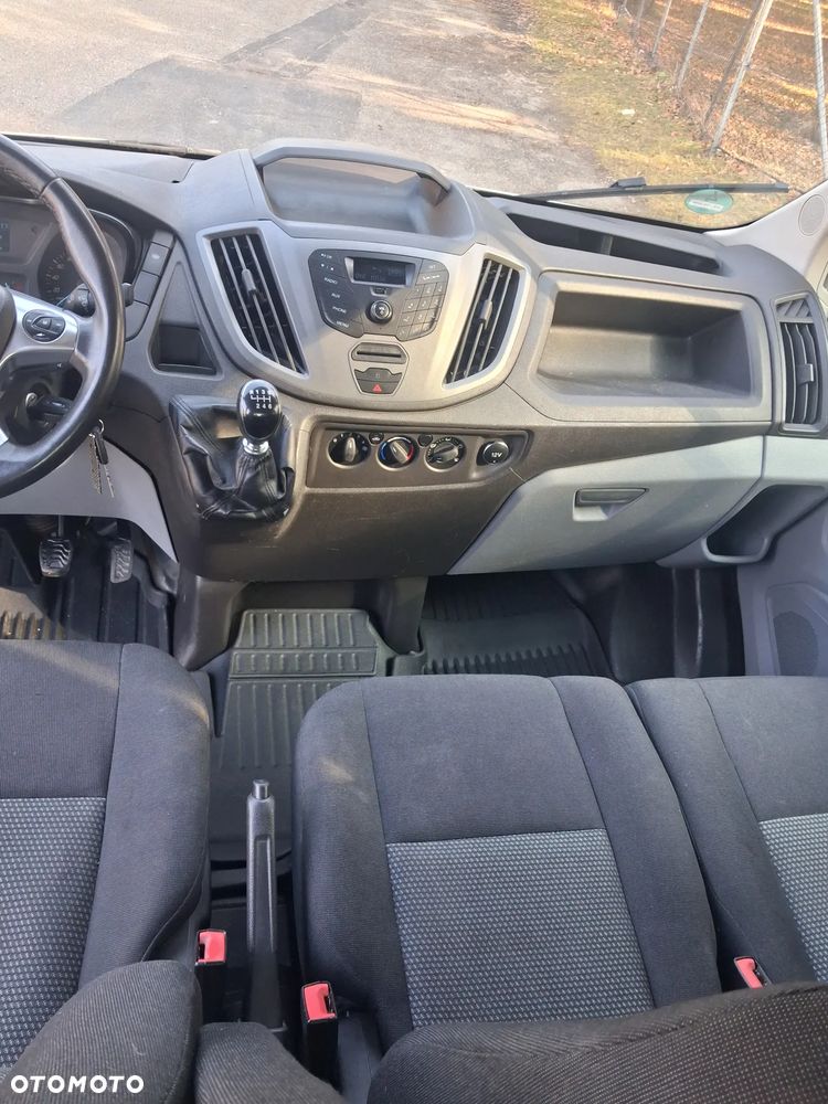 Ford TRANSIT DOKA 155KM 7 osób i paka 287cm - 19