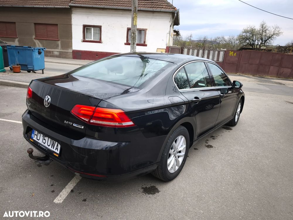 Volkswagen Passat 2.0 TDI (BlueMotion Technology) Highline - 2