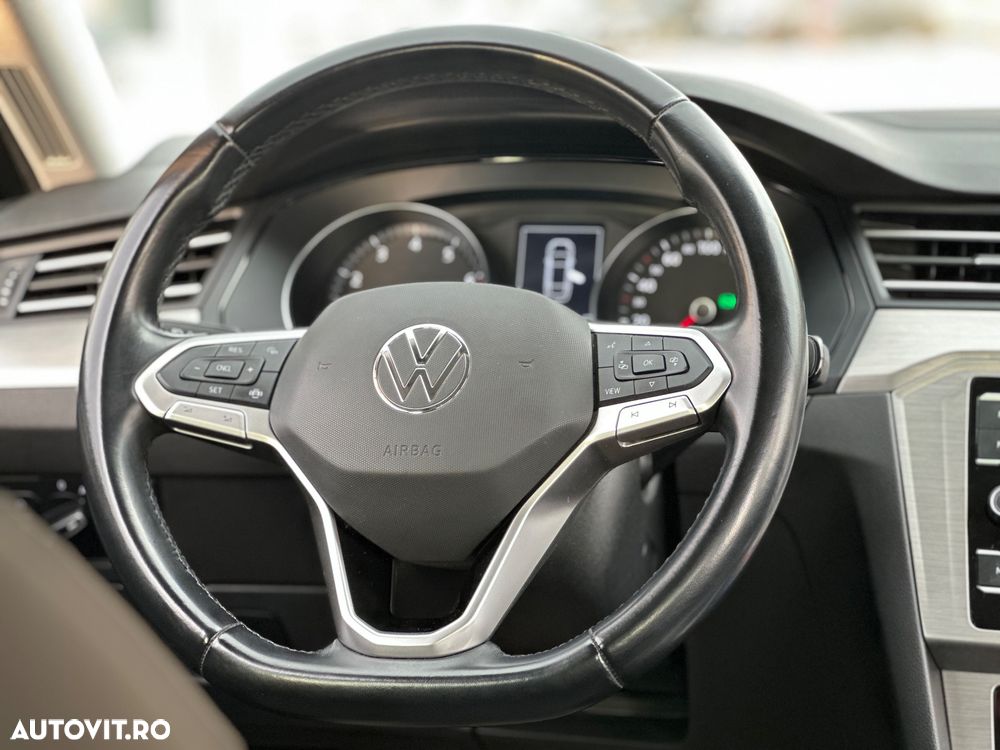 Volkswagen Passat 1.5 TSI ACT DSG Comfortline - 6