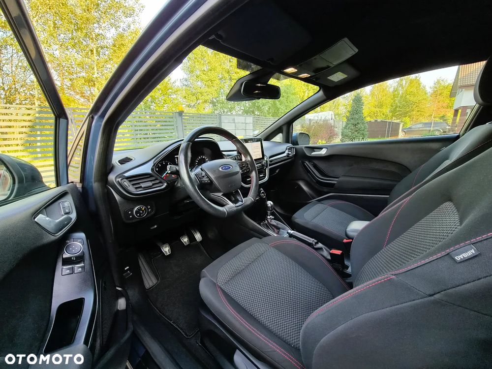 Ford Fiesta - 6