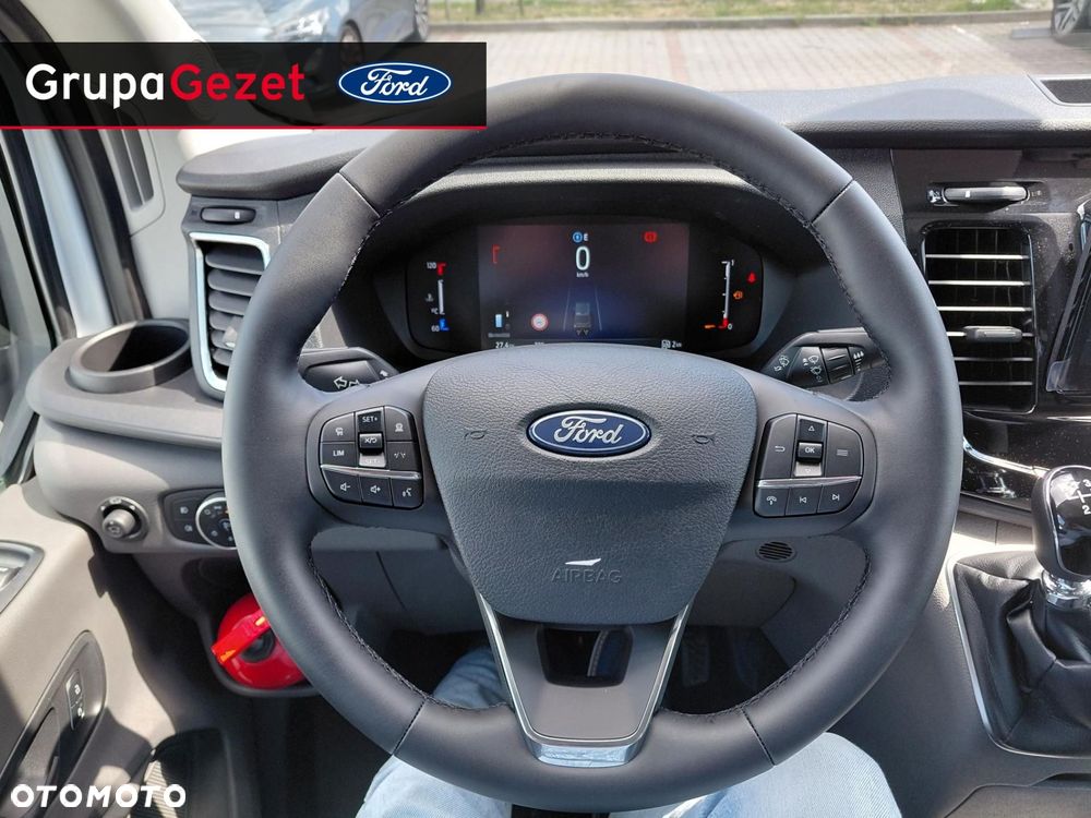 Ford Transit - 8