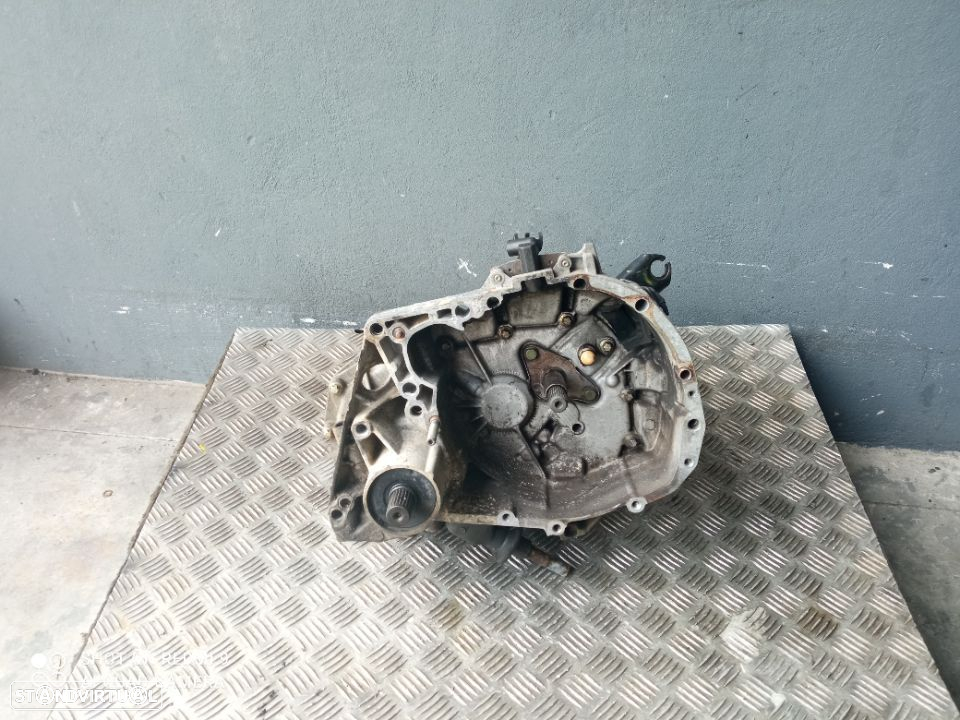 Caixa de velocidades Renault Clio II 1.5DCi REF: JC5 128 - 2