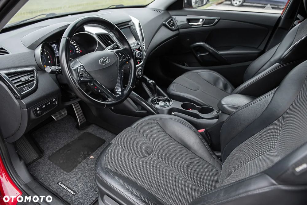 Hyundai Veloster 1.6 DCT Premium - 17