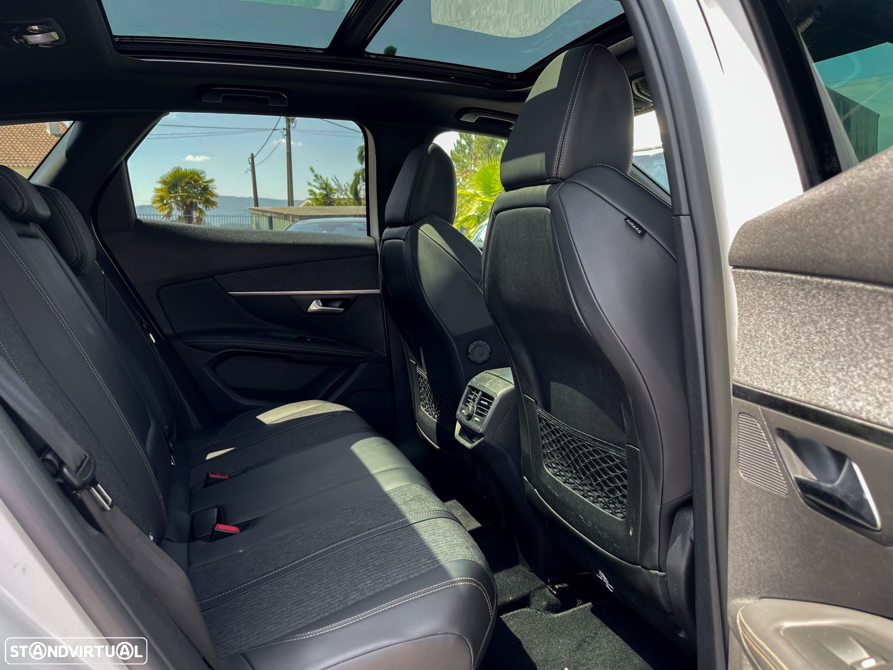 Peugeot 3008 1.5 BlueHDi GT Line EAT8 - 19