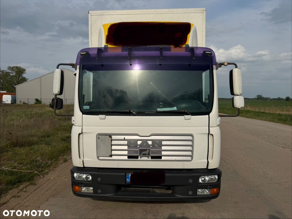 MAN TGL 12.240 - 2