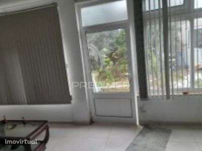 Moradia T3 - Grande imagem: 2/6