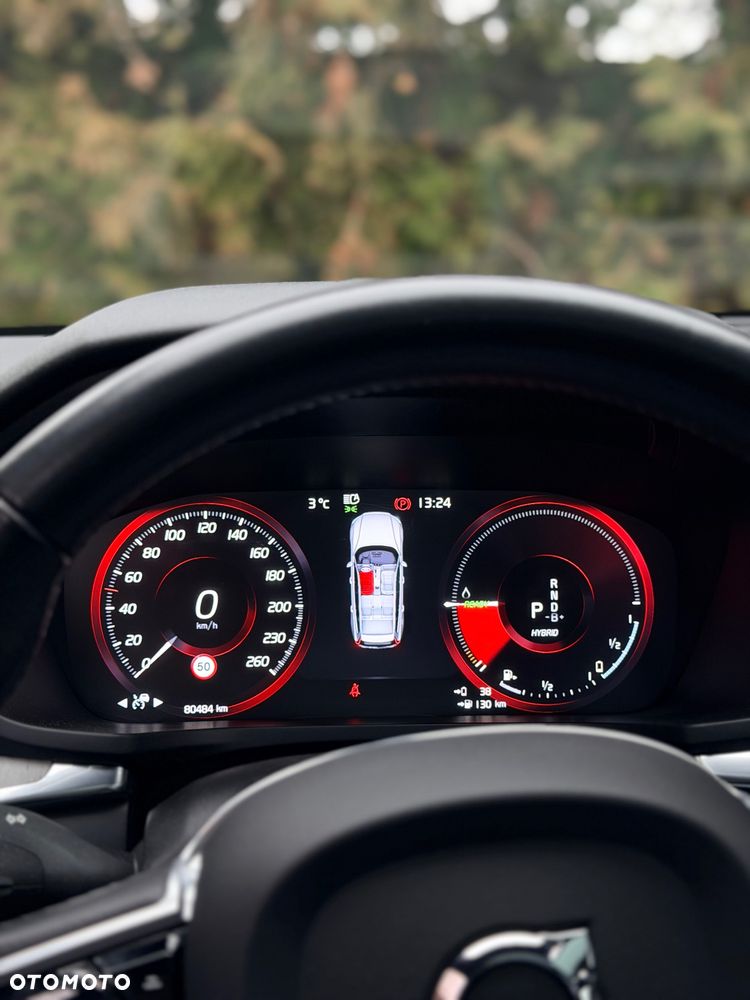 Volvo V60 T8 AWD Twin Engine Geartronic Inscription - 16