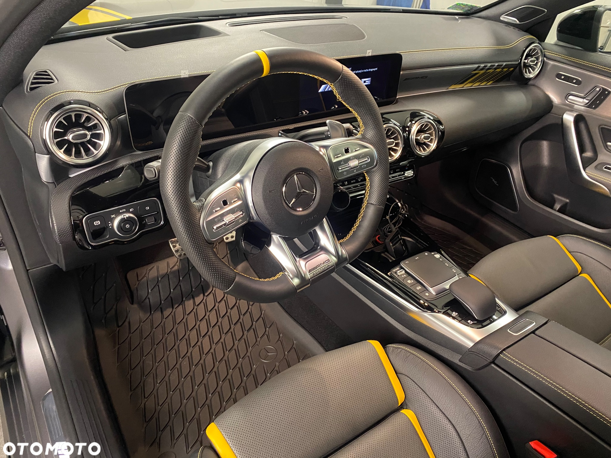 Mercedes-Benz Klasa A 45 S AMG 4-Matic Special Edition 1 8G-DCT - 27