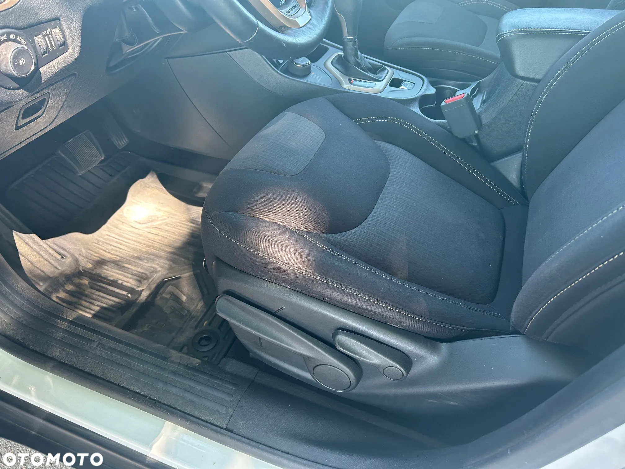 Jeep Cherokee 3.2 V6 Active Drive I Limited - 6
