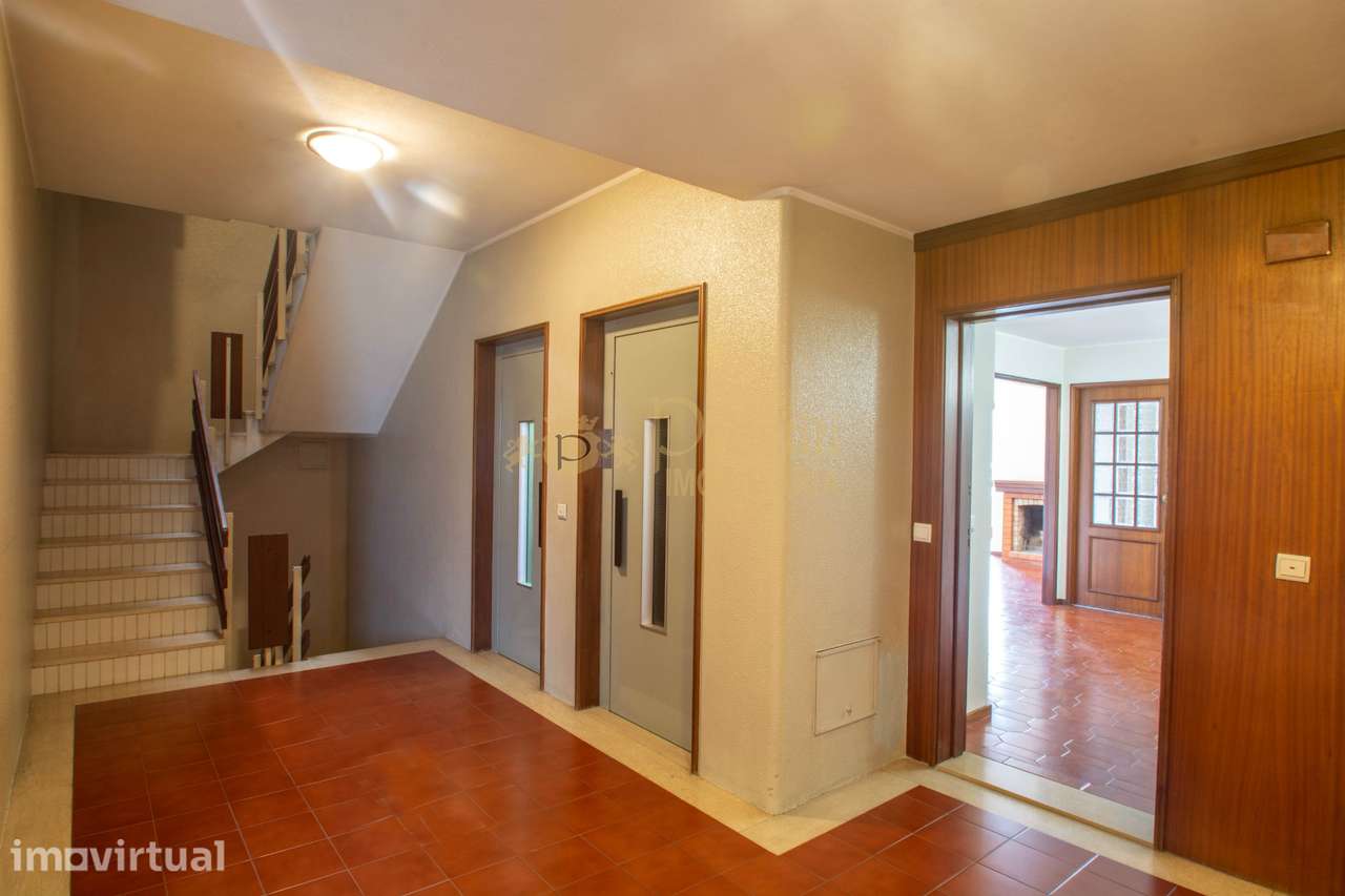 Apartamento T3+1 Creixomil - Grande imagem: 2/12