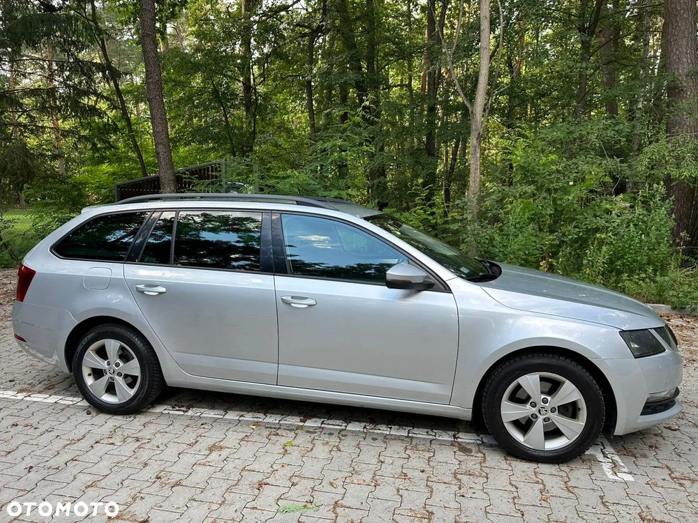 Skoda Octavia 2.0 TDI Ambition DSG - 12
