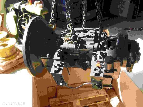 Pompa hidraulica excavator komatsu pc120-3 - 1