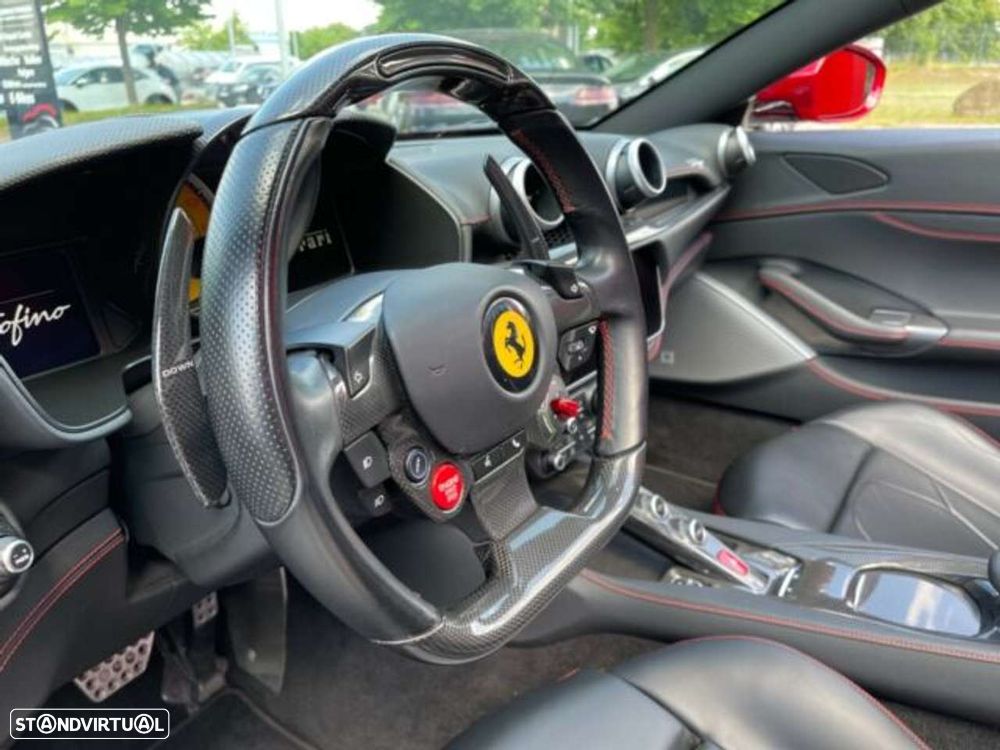 Ferrari Portofino - 27