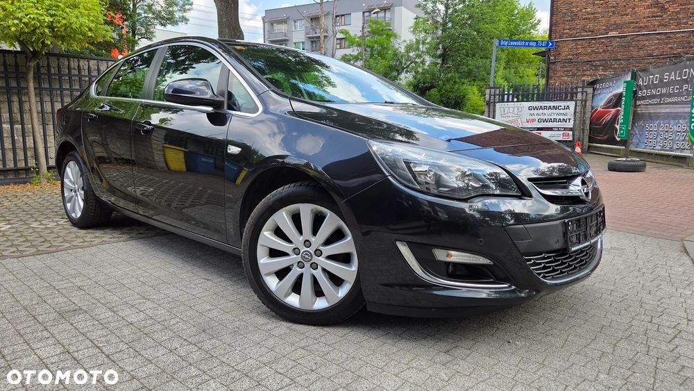 Opel Astra 1.4 Turbo Innovation - 2