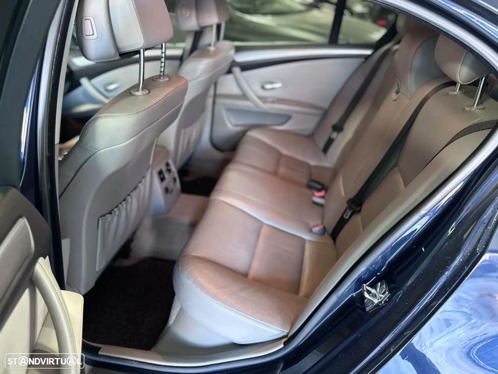 BMW 520 dA Sport - 8