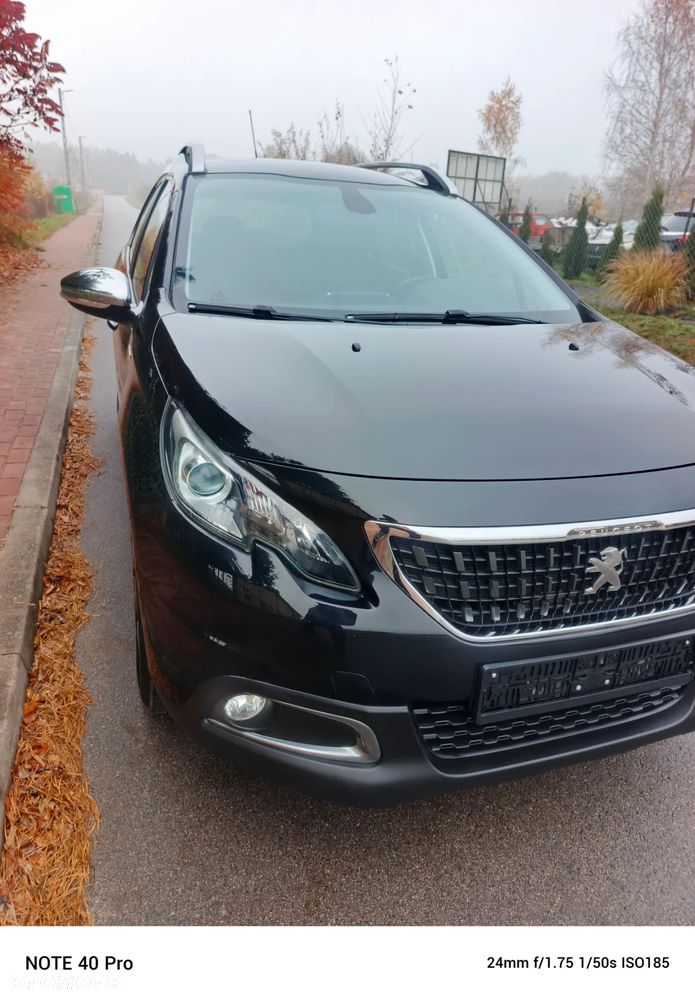 Peugeot 2008 1.2 Pure Tech Style - 18