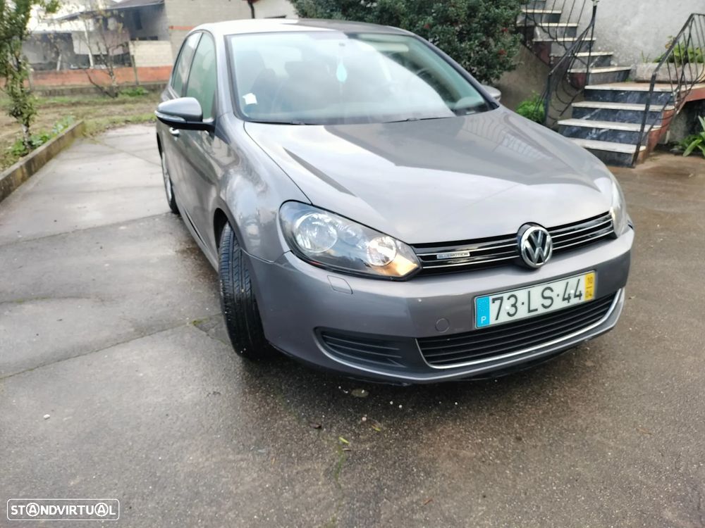 VW Golf 1.6 TDi Trendline BlueMotion - 1
