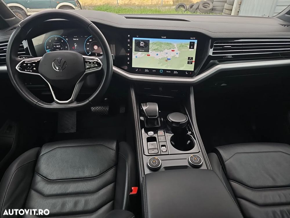 Volkswagen Touareg V6 TDI 4MOTION Style - 11