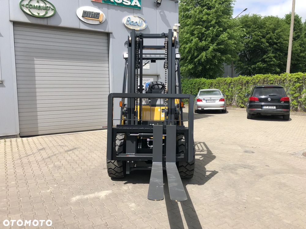 Caterpillar GP50CN3 - 3