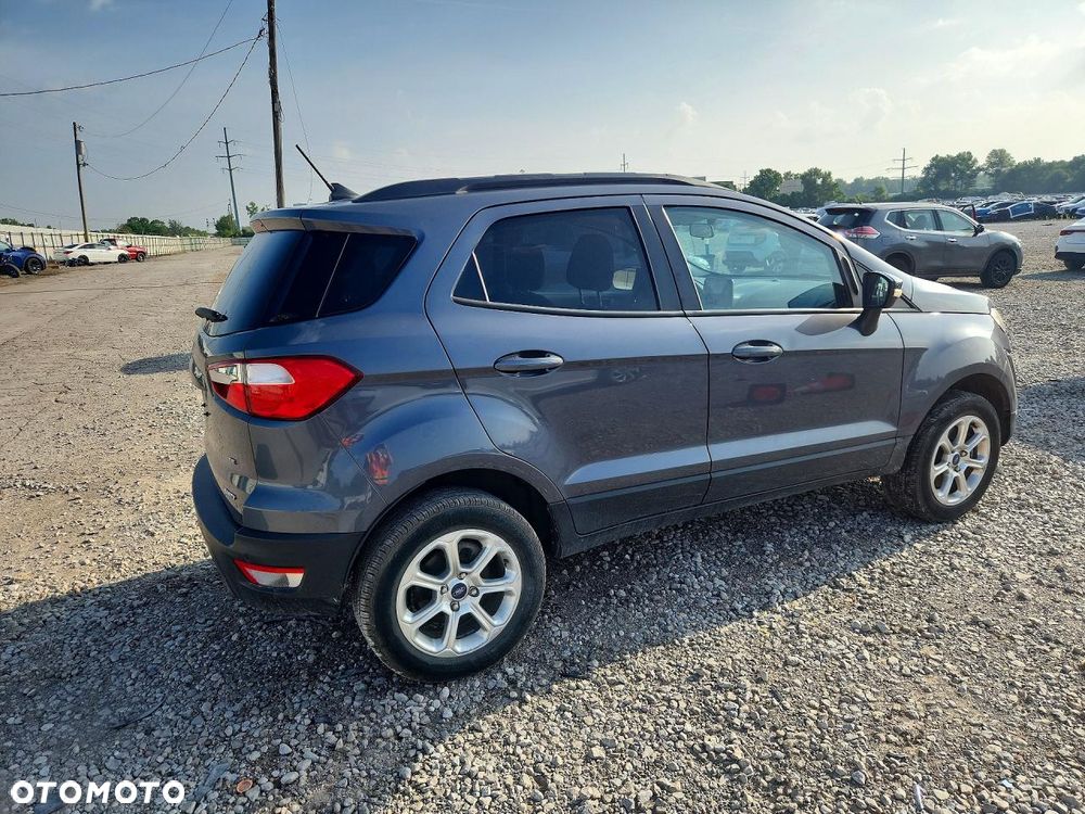 Ford EcoSport - 3
