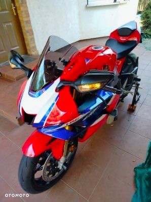 Honda CBR - 13
