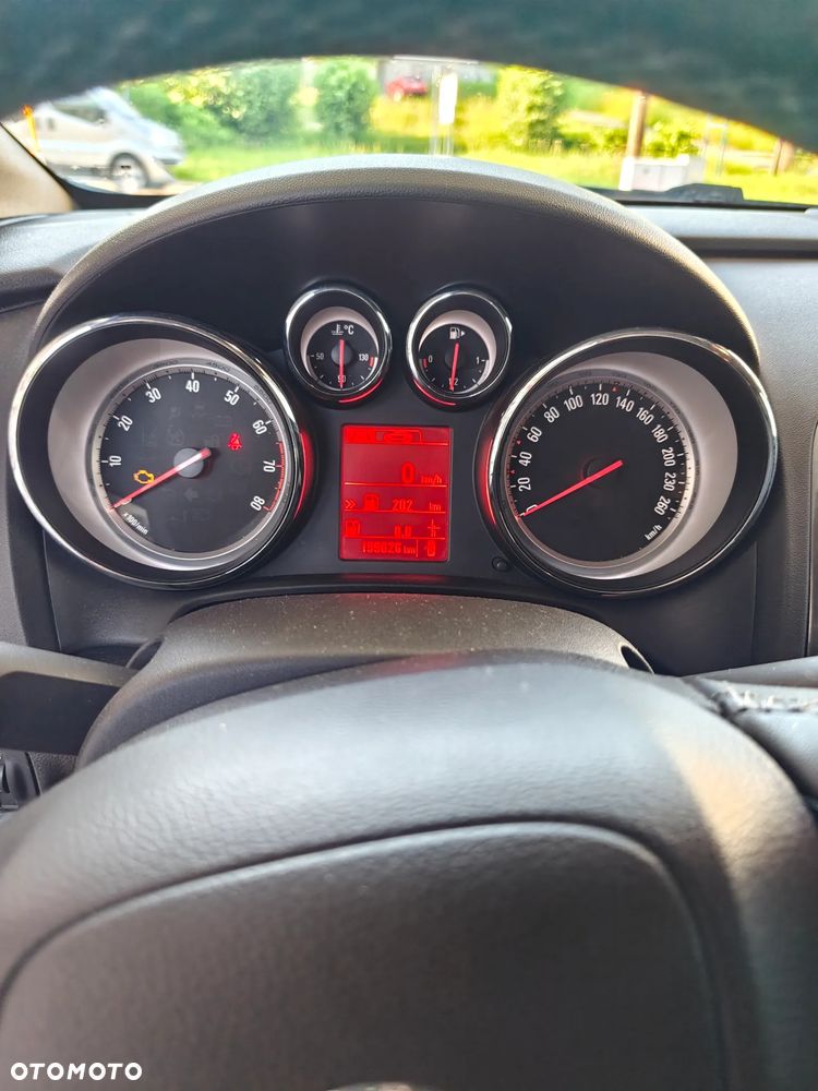 Opel Astra 1.6 T Sport - 6