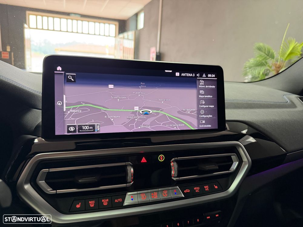BMW iX3 M Sport Impressive - 11