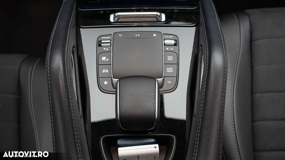 Mercedes-Benz GLE - 31