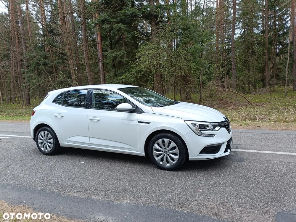 Renault Megane 1.6 SCe Life - 17