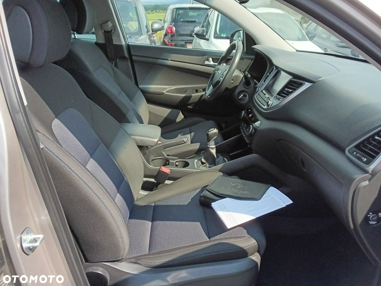Hyundai Tucson blue 1.6 GDi 2WD Intro Edition - 12