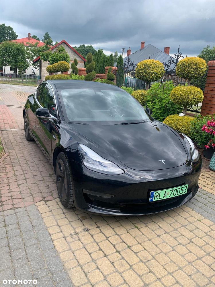 Tesla Model 3 Langstreckenbatterie Hinterradantrieb - 1