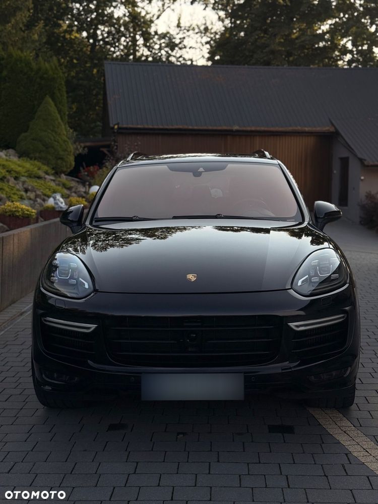 Porsche Cayenne Turbo - 23