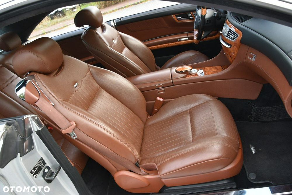 Mercedes-Benz CL - 29