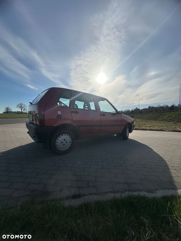 Fiat Uno ver-1-4-s - 4