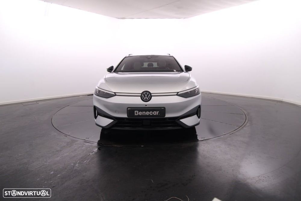 VW ID.7 Tourer 77 kWh Pro Urban - 12