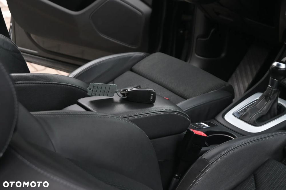 Audi Q3 2.0 TDI Quattro S tronic - 25